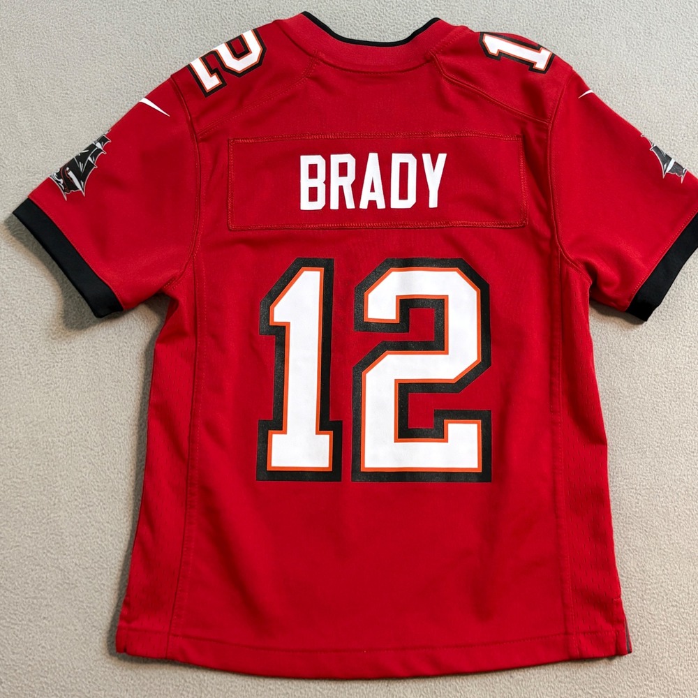 Nike Tom Brady #12 Tampa Bay Buccaneers NFL Jersey Youth S 8 Red On Field - Picture 2 of 8